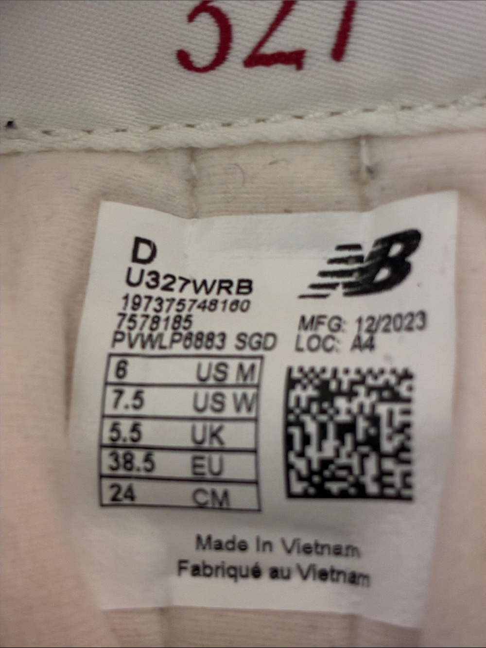 NEW BALANCE 327 LIGHT GRAY - CASUAL SPORT RETRO STYLE - SIZE 7.5 D - Picture 13 of 15